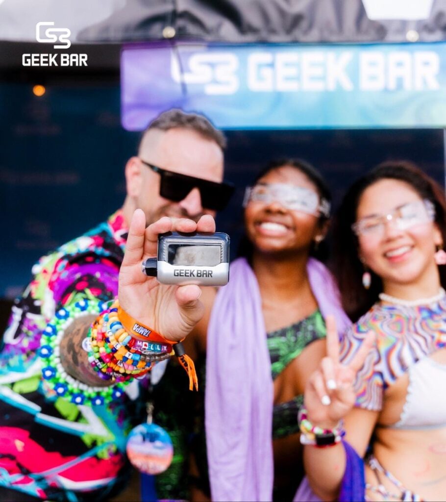 Geek Bar